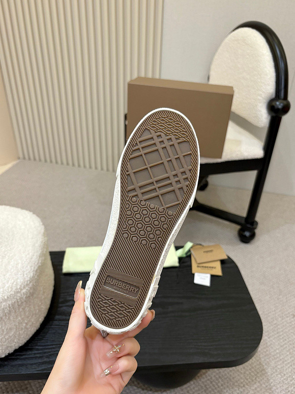 BUR SNEAKER