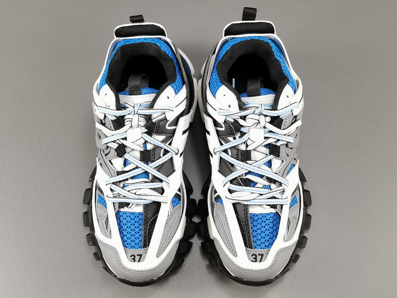 Ba*len*cia*ga track trainer