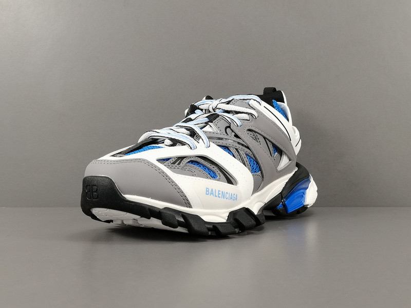 Ba*len*cia*ga track trainer