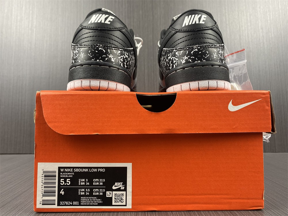 NIKE SB DUNK LOW PREMIUM GS