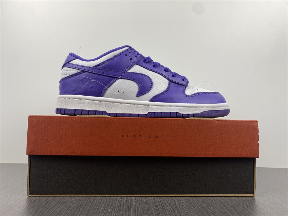 Nike DUNK LOW