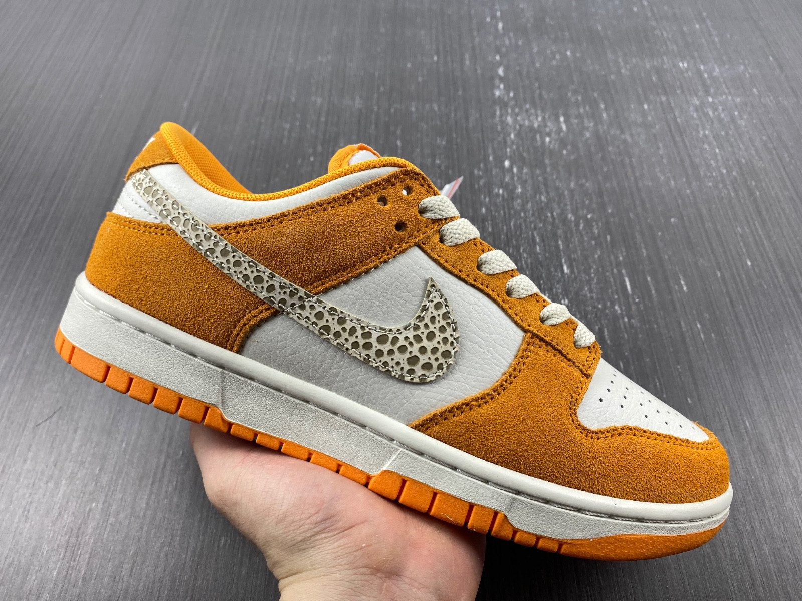 Nike Dunk Low