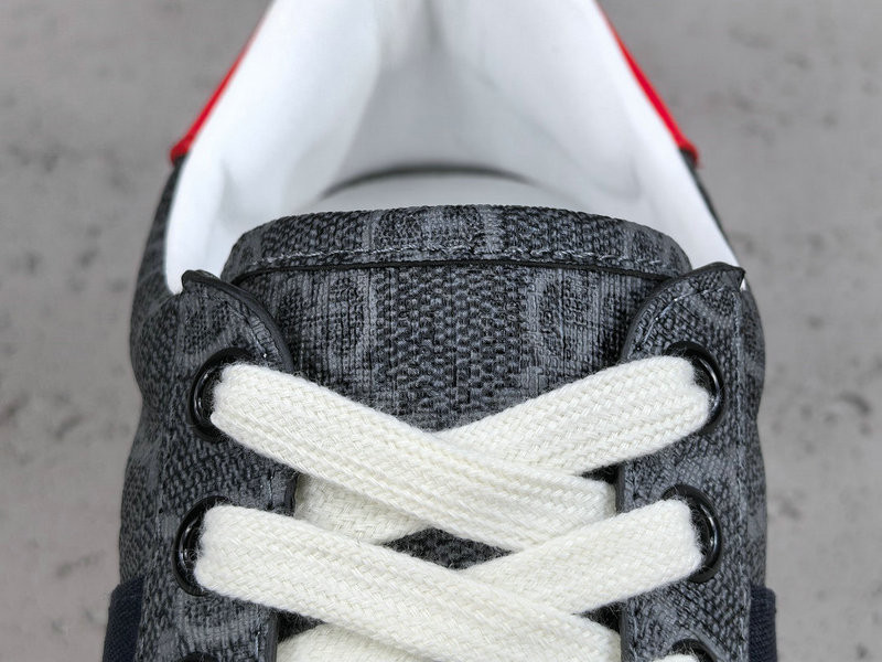 G*u*i ace sneakers