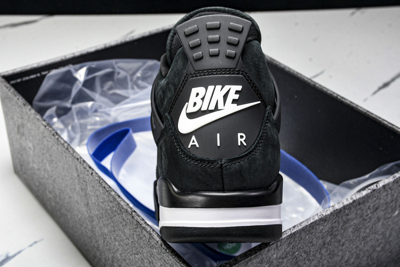Air Jordan 4 Retro OG SP