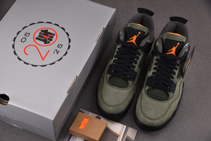 UNDEFEATED x Air Jordan 4 2025 IB1519-200