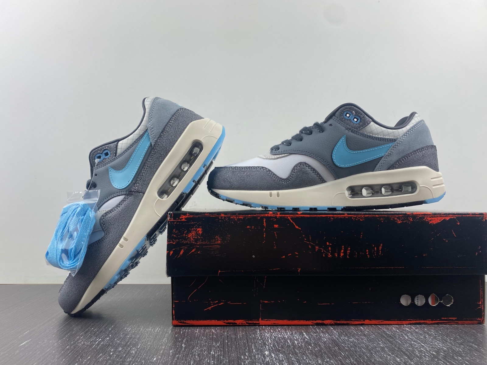 Nike Air Max 1