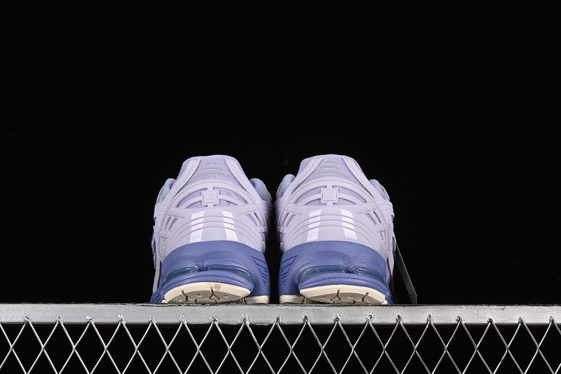New Balance 1906R