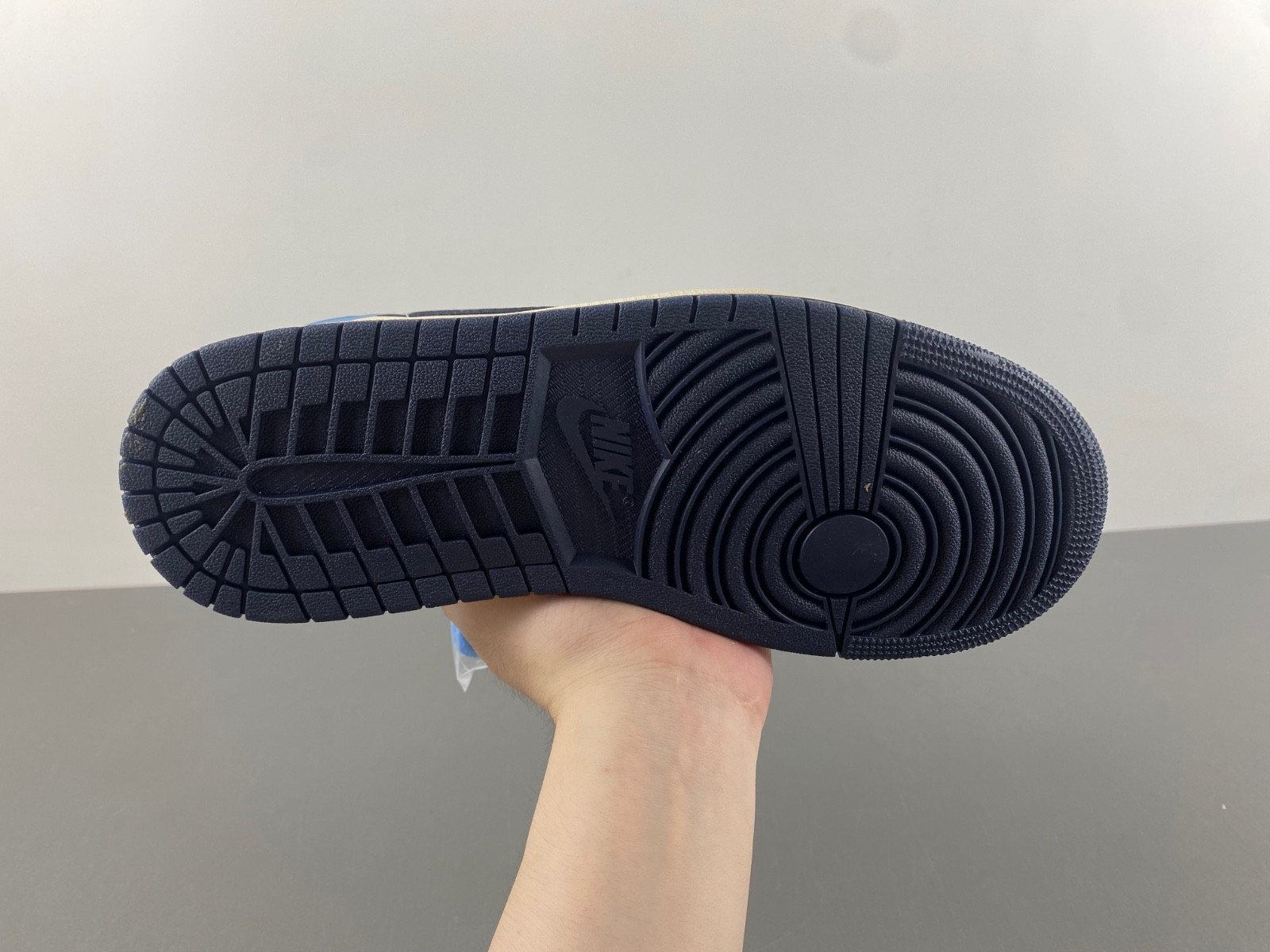 Air Jordan 1 Retro Low OG