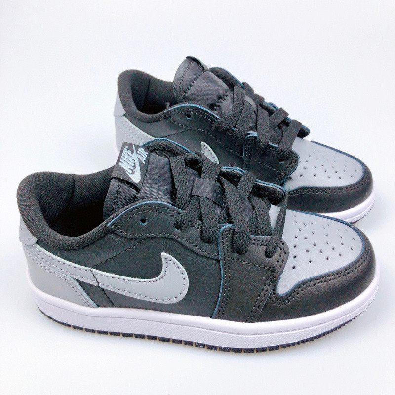 AIR JORDAN 1 KIDS SHOES