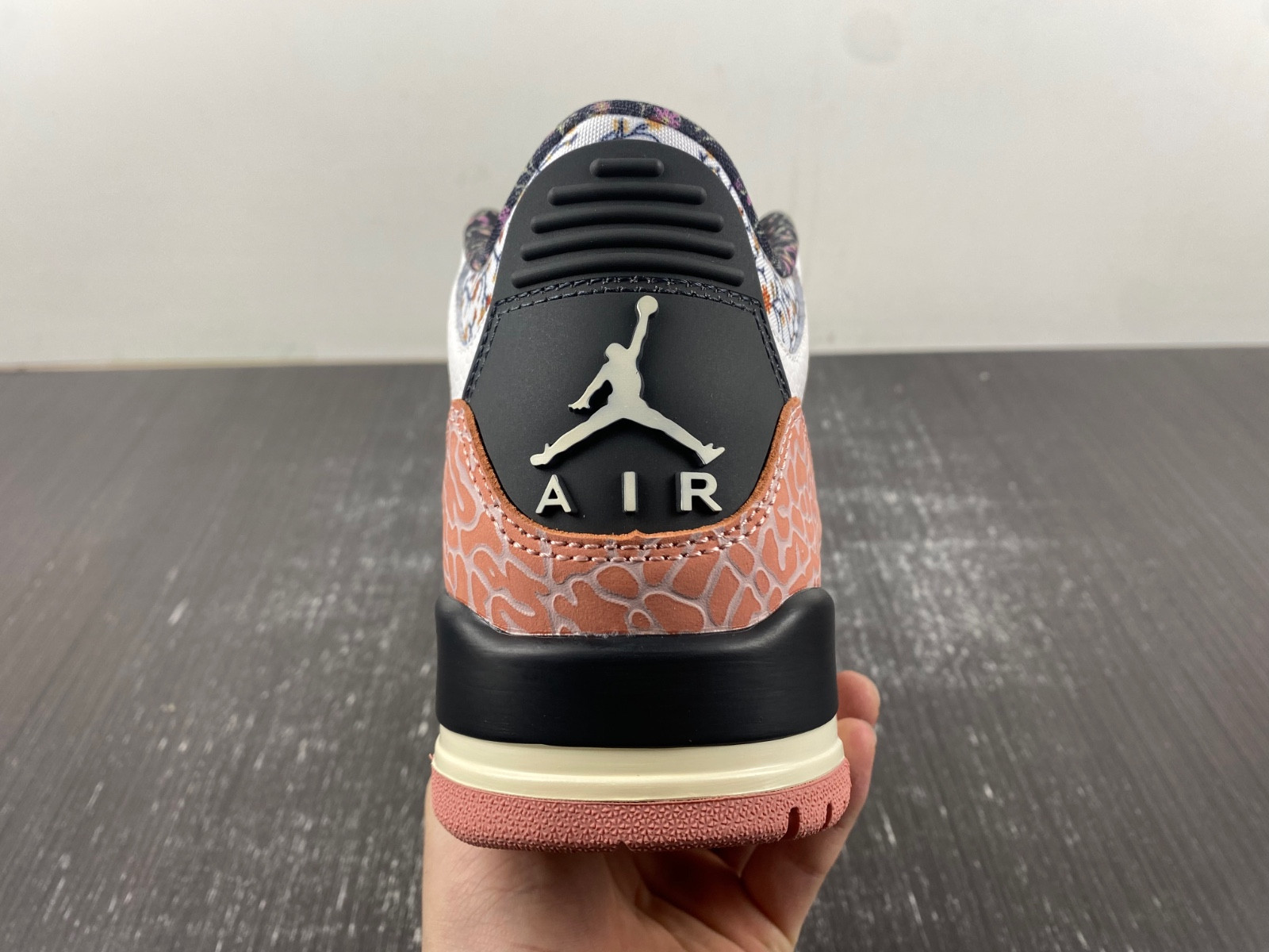Air Jordan 3 Retro