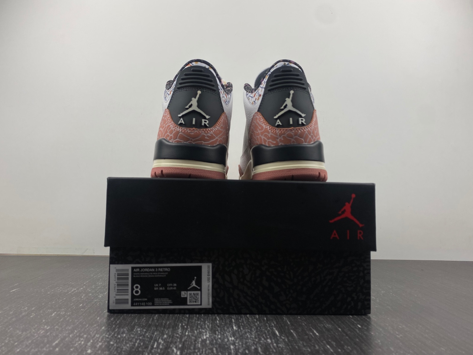 Air Jordan 3 Retro
