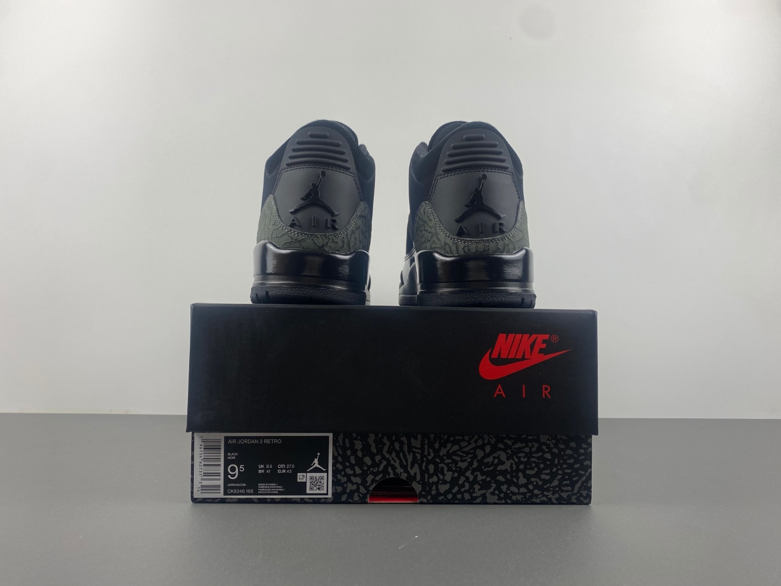 Air Jordan 3 Retro